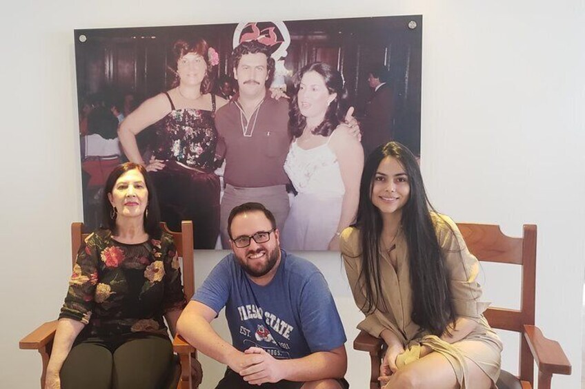 Tour Upgrade to Meet Pablo's Family in a secluded penhouse where guests can see private items, albums, bunker and much more