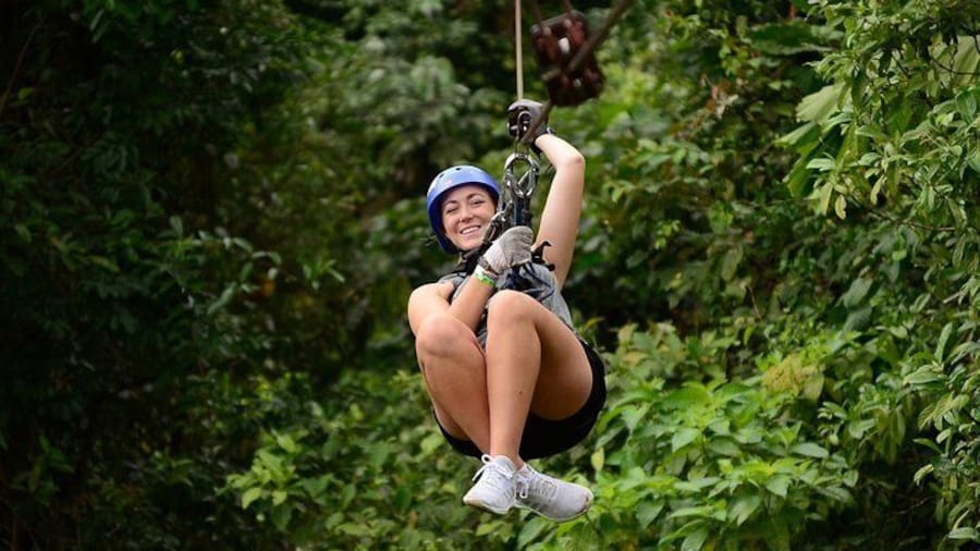 AMA Extreme 7 Zipline Cables in Arenal above La Fortuna Waterfall