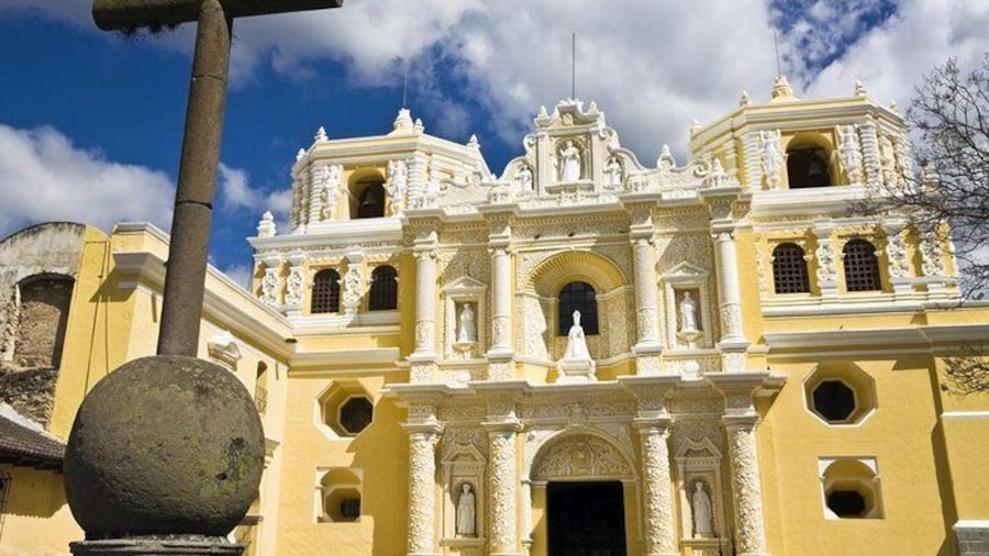 Antigua City Tour and Iximche Day Trip from Guatemala City