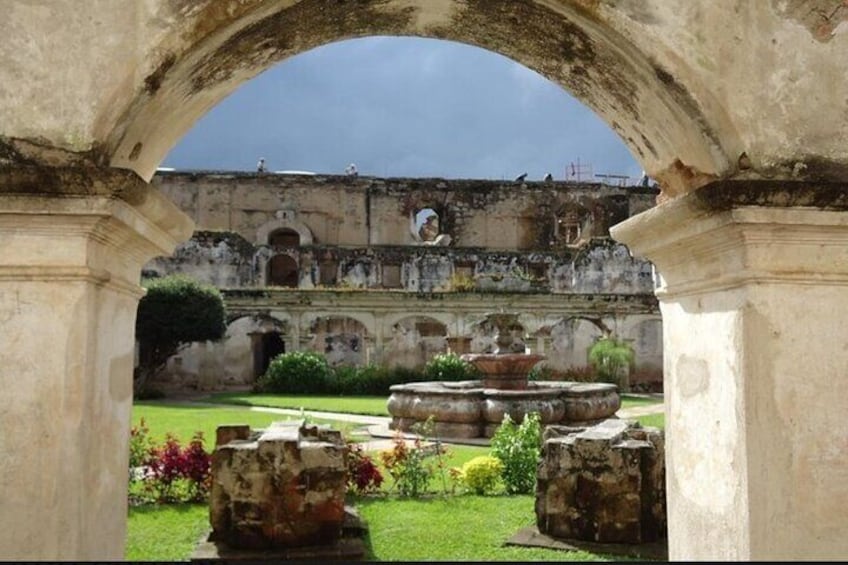 Antigua Cultural Walking Tour