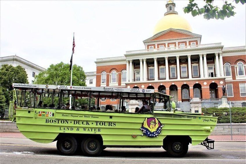 Boston Duck Boat Sightseeing City Tour with Cruise Along Charles River