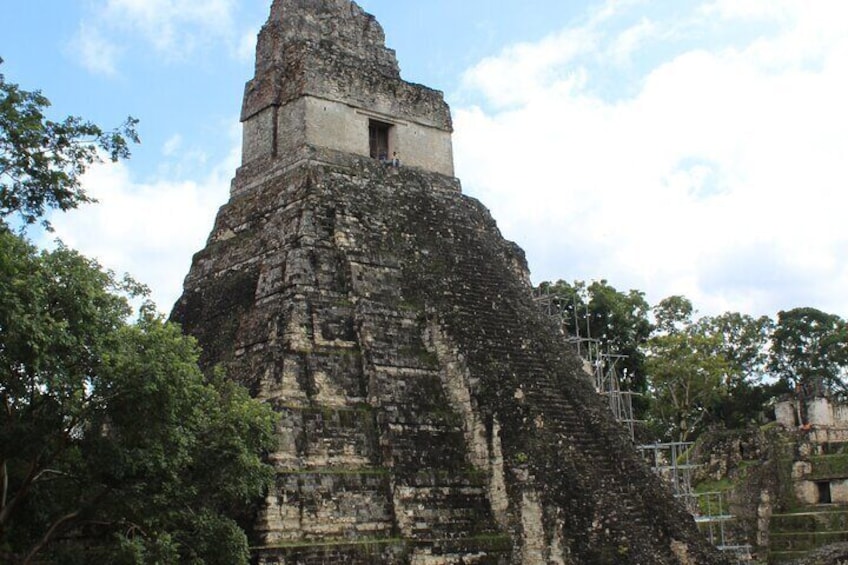 Tikal Exclusive Sunrise Tour all-inclusive