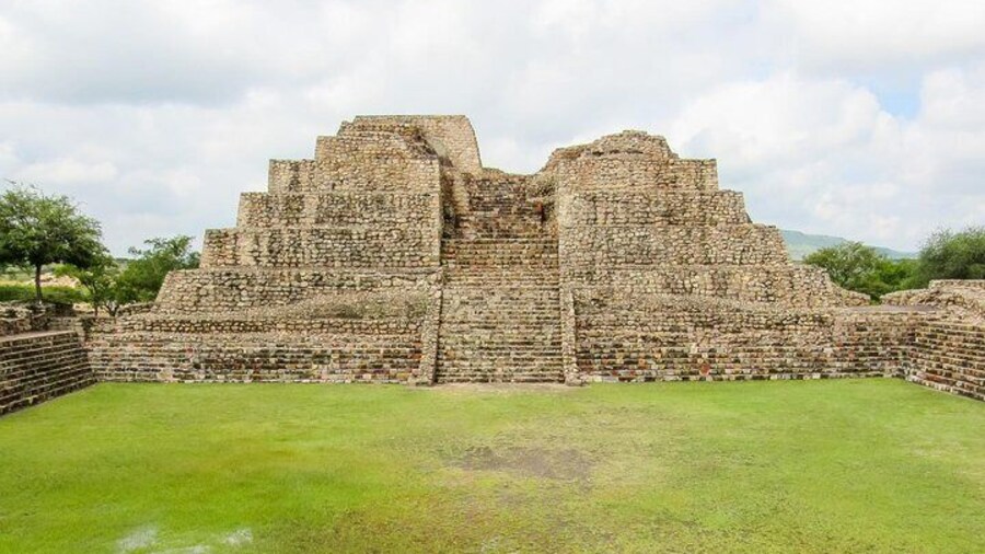 Main temple at CaÃada de la Virgen