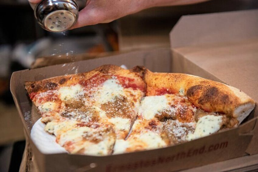 Boston's North End "Little Italy" Pizza, Cannoli, and History Walking Food Tour