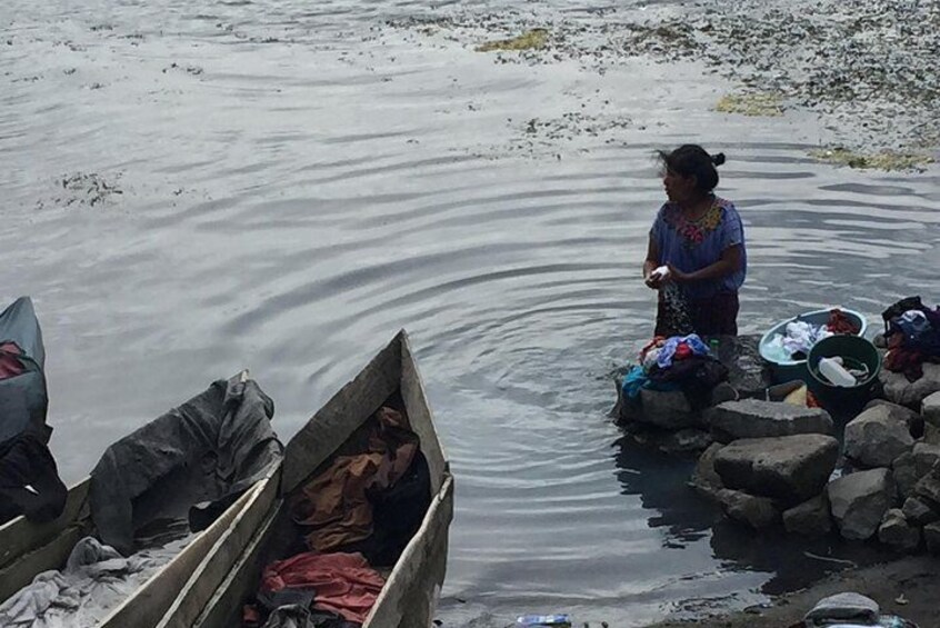 Kayak and Hike Adventure Tour from Panajachel in Guatemala