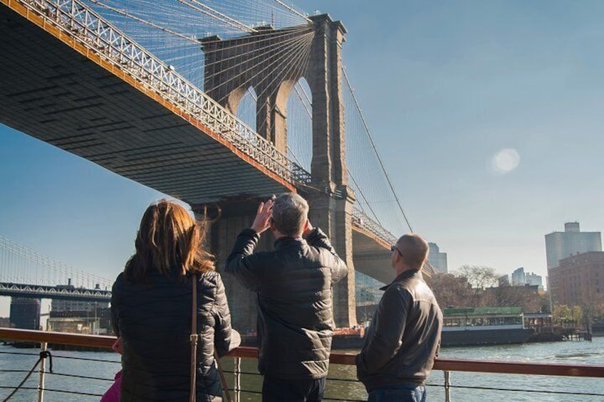 Pass under all the bridges in Manhattan