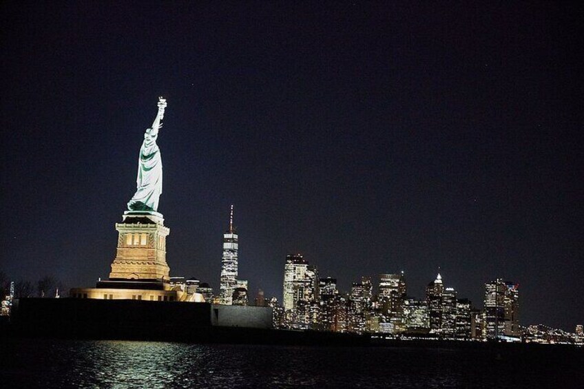 New York City Cocoa and Carols Holiday Cruise