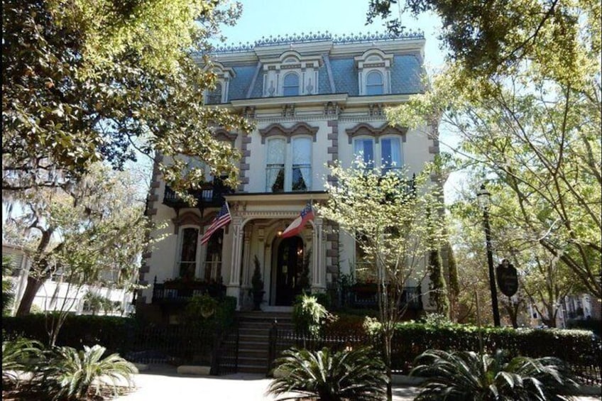 Historic Homes of Savannah Guided Walking Tour