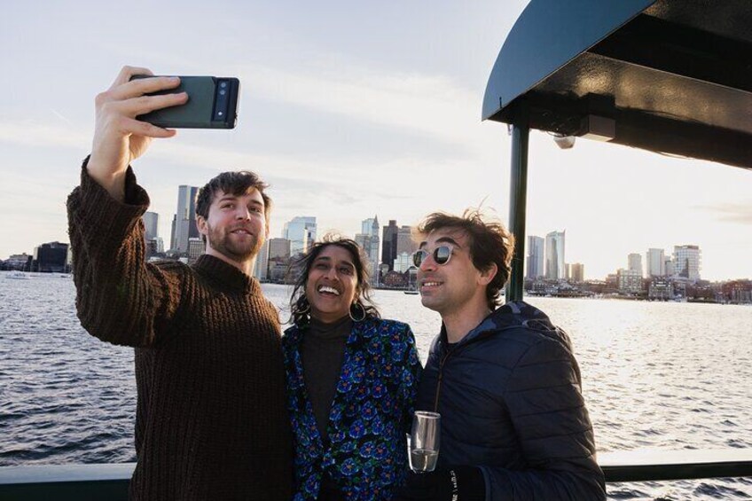 Boston Harbor Sightseeing Cruise 
