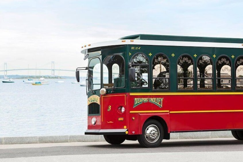 Newport Trolley Tour with Breakers - Viking Tours