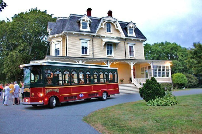 Newport Trolley Tour - Viking Scenic Overview