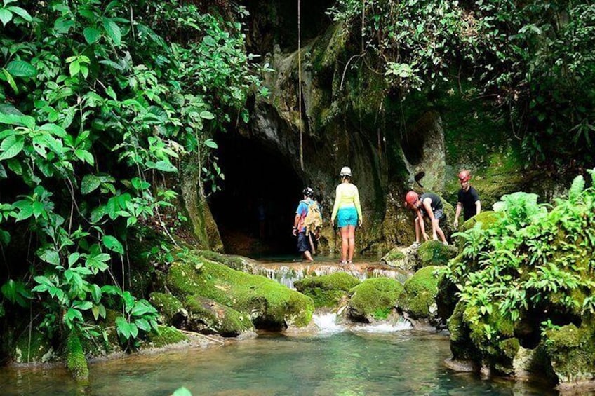 ATM Belize Cave Group Day Tour from Flores Guatemala 