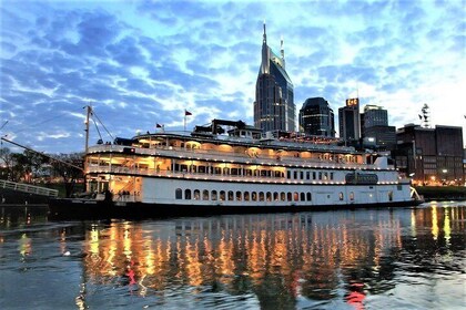 Crociera con pranzo o cena del generale Showboat Jackson a Nashville