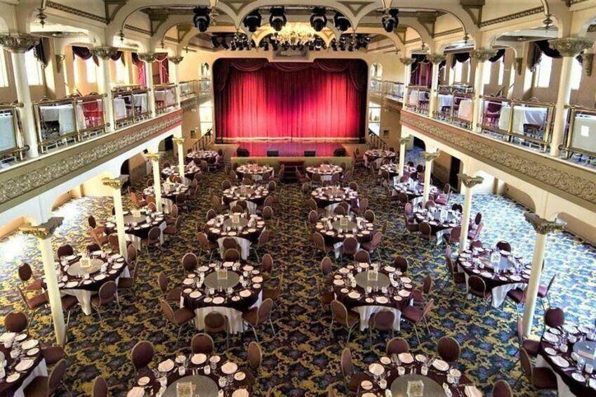 General Jackson Showboat Lunch or Dinner Cruise in Nashville