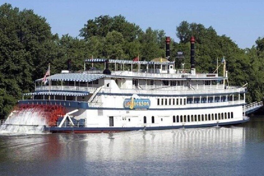 General Jackson Showboat Lunch or Dinner Cruise in Nashville