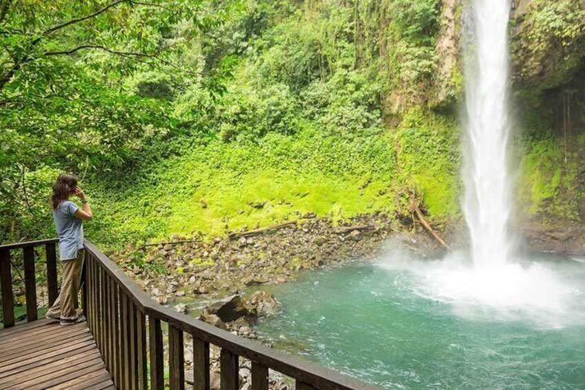 Fortuna Waterfall & Baldi Hot Springs Combo. Private Tour from San Jose