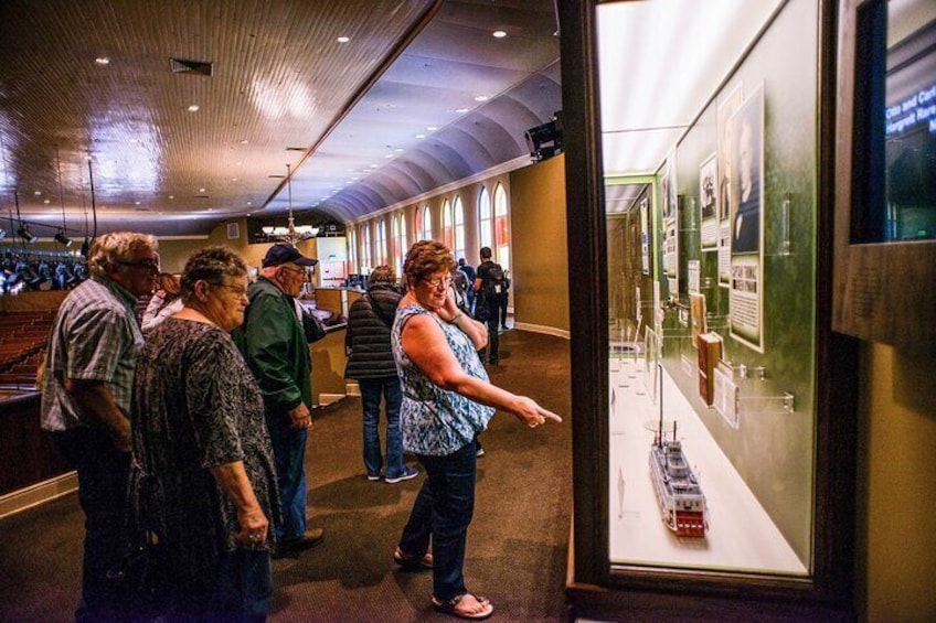 Ryman Auditorium "Mother Church of Country Music" Self-Guided Tour in Nashville