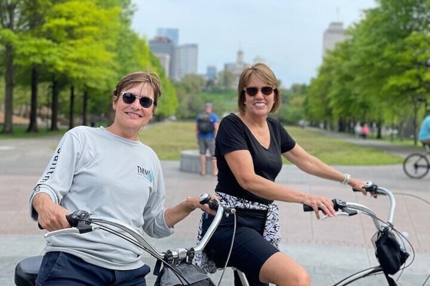 Go Beyond Broadway with Nashville's Original Bike Tour