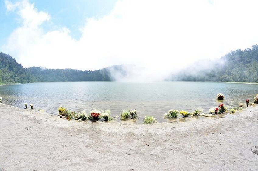 Trek to Chicabal Volcano and Lagoon near Quetzaltenango , Guatemala