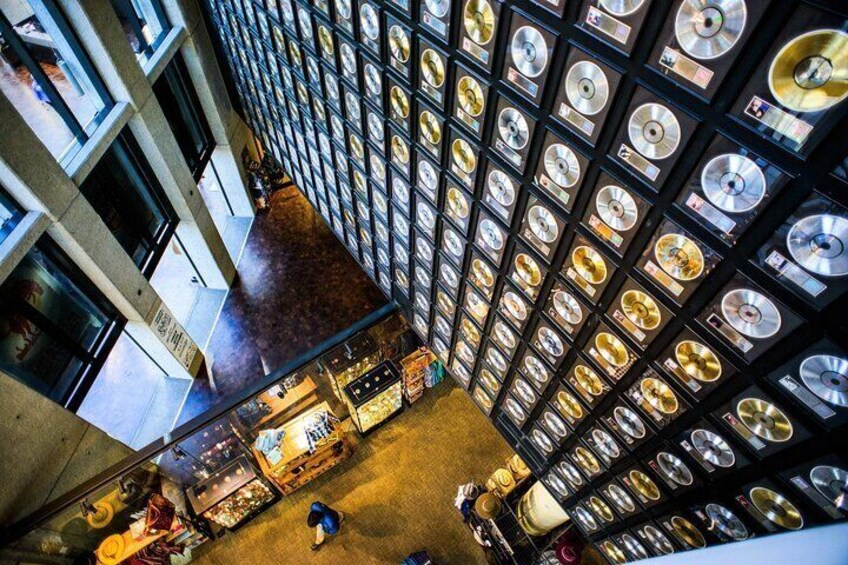 VIP Songwriter Series Performance & Country Music Hall of Fame Combo