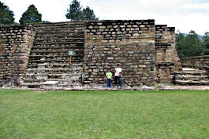 See the well preserved ruins