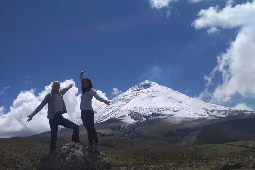 Cotopaxi Volcano full day tour with all the entrances, small groups