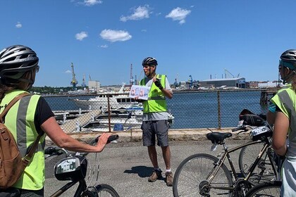 Public | Islands & Harbour Bike Tour Must-See Sites | 2-2.5hr