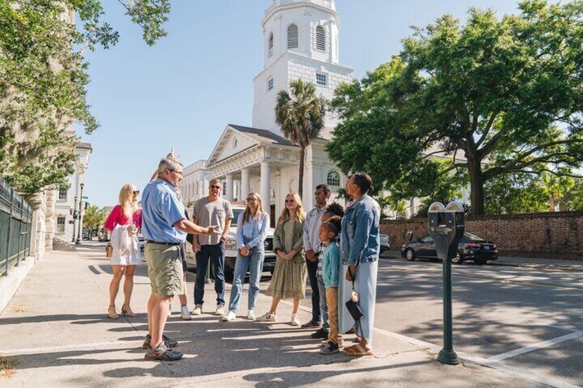 Historic Charleston Walking Tour: Rainbow Row, Churches, and More
