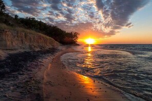 Photo Hike of Indiana Dunes National Park - 2 Hours - Morning