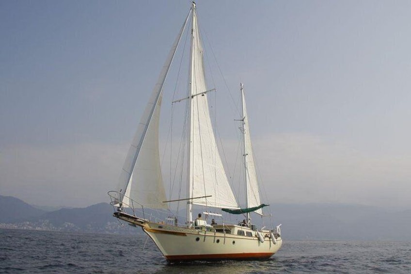 Marietas Sail, Snorkel and Beach