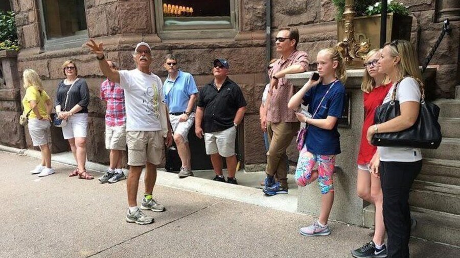 Learning about history + architecture + art