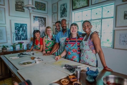 Flavours of Oaxaca: Cooking Class with No Set Menu and Local Market Tour