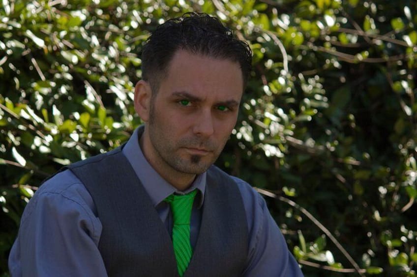 Local author/blogger/podcaster and your ghost hunting tour guide, Nicholas McGirr.