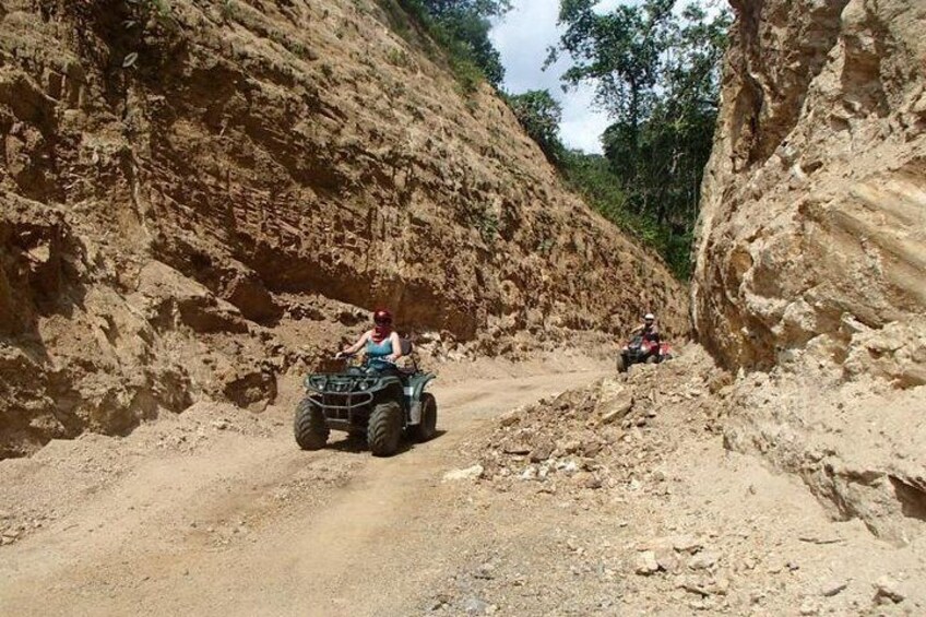 Private Tour: ATV SIERRA MADRE