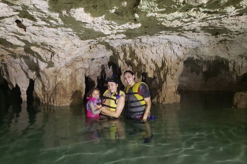 Private Dream Underground World (Off the beaten path Cenote cavernous exploring)