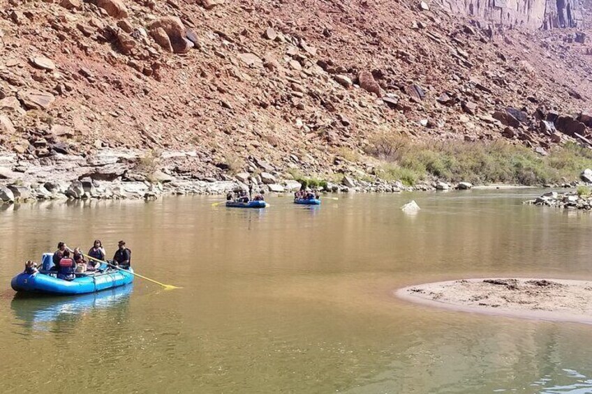 Colorado River Rafting: Afternoon Half-Day at Fisher Towers 