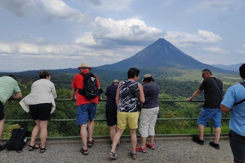 Arenal Volcano & Baldi Hot Springs one day tour from San Jose