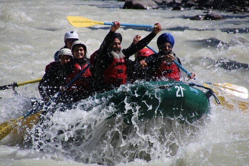 Sunwapta River Self-Drive Rafting Trip
