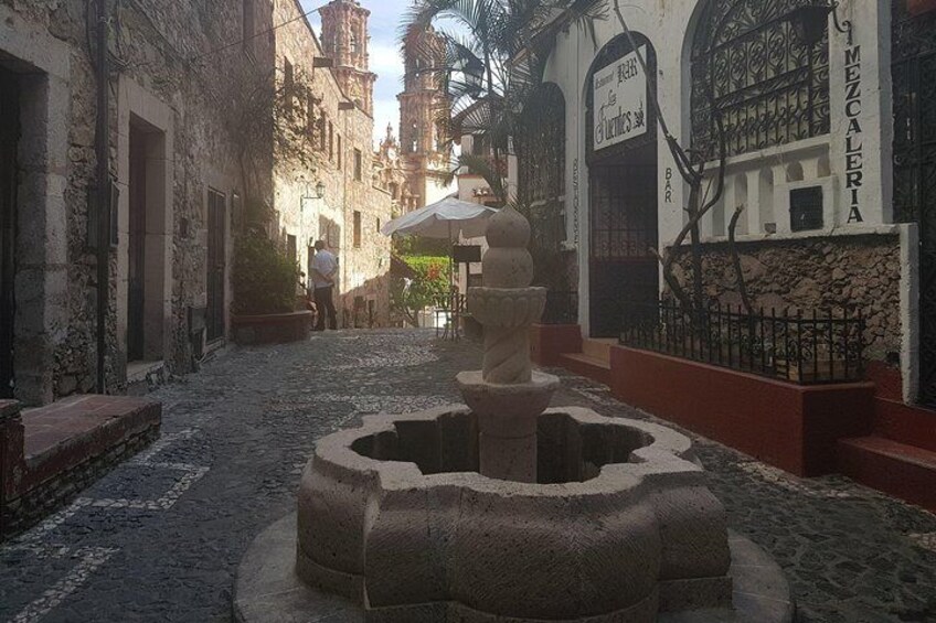 Taxco Private or Group Day Trip by Van from Acapulco