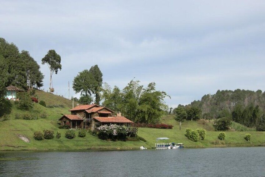 Guatape and El Peñol Lake Tour from Medellin