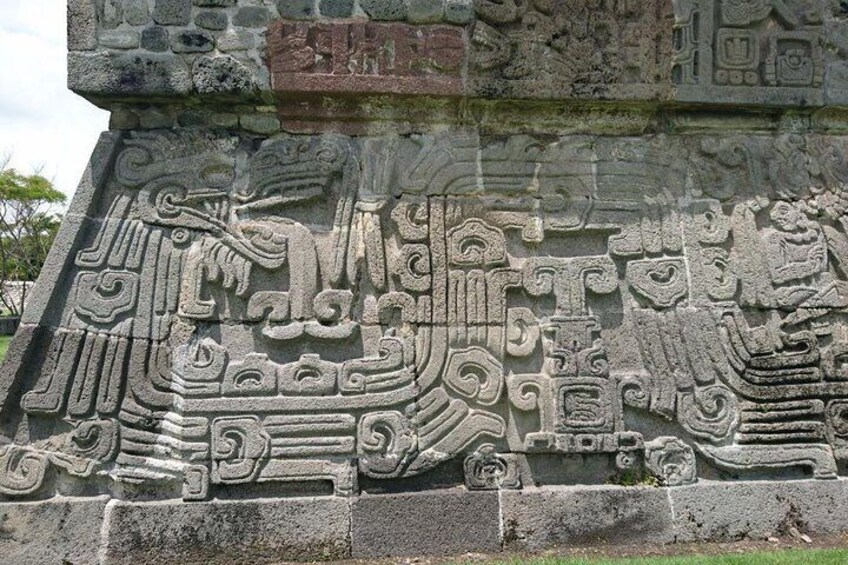 Private Day Tour of Xochicalco Archaeological Site and Cuernavaca