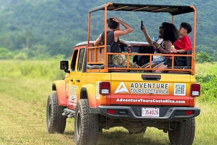Adventure Safari Jeep