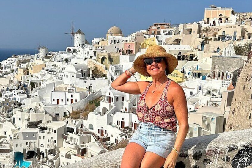 Famous Oia picture spot