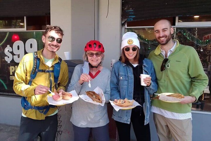 MEXICO CITY FOOD TOUR: flavors on two wheels