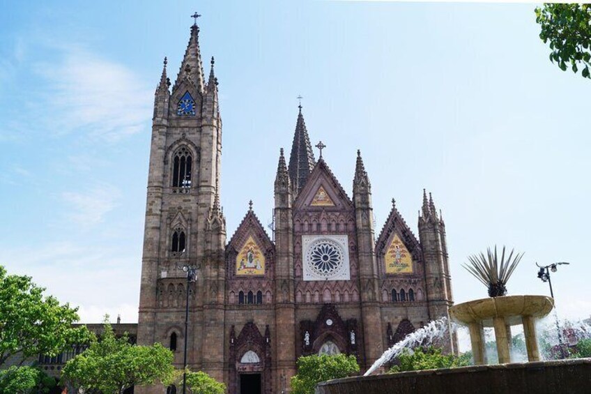 Expiatorio Church