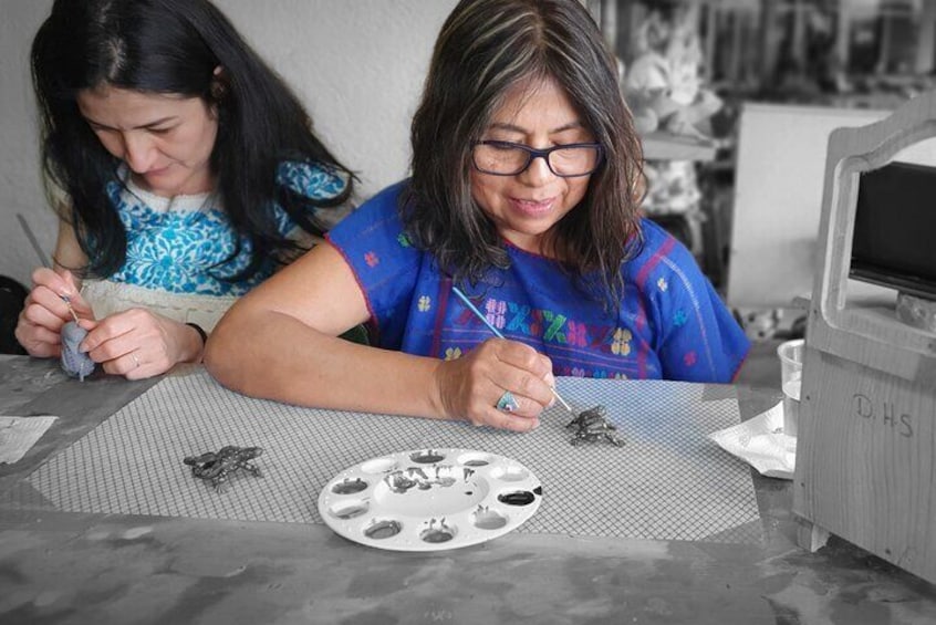 Half-Day Alebrijes Carving and Painting Workshop in San Martin from Oaxaca