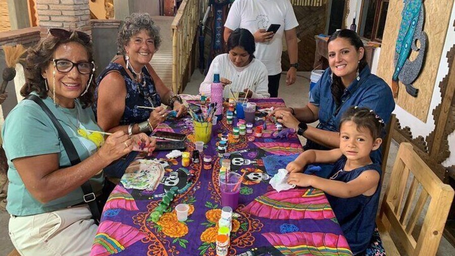 Half-Day Alebrijes Carving and Painting Workshop in San Martin from Oaxaca