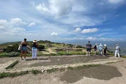 Hoteller i nærheten av Monte Alban, Alebrijes & Black Pottery: Oaxaca Essen...