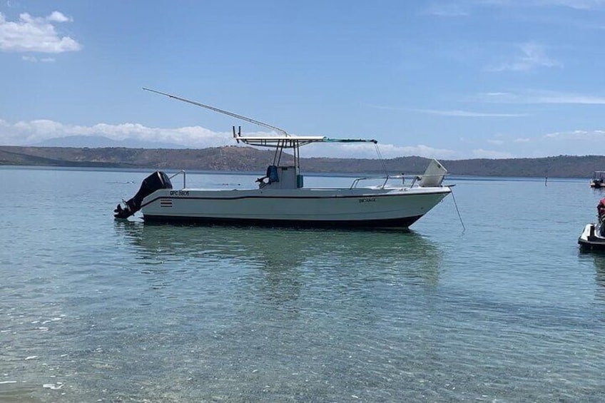 Boat tour to the exotic caves with snorkel from Playas del Coco