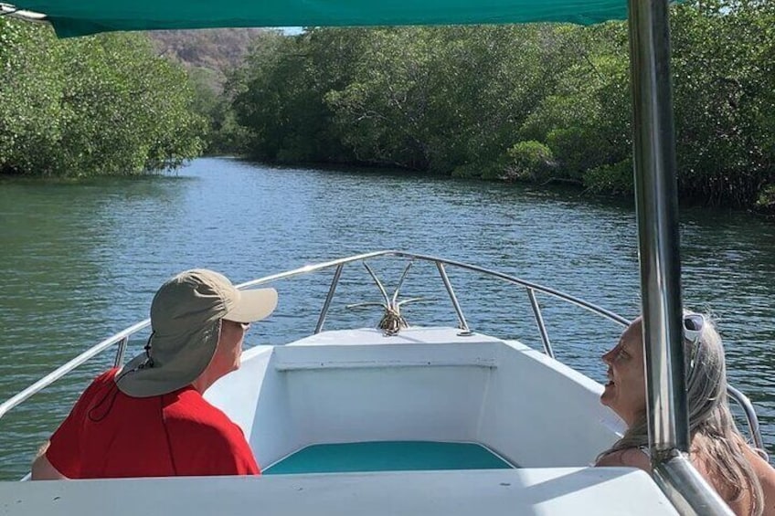 Boat tour to the exotic caves with snorkel from Playas del Coco